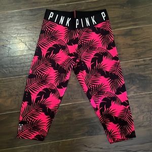 Victoria Secret Ultimate Leggings Size Small